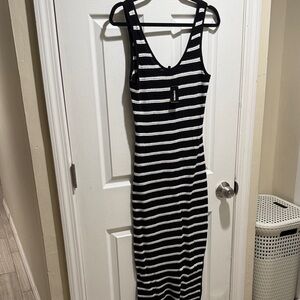 Express Crotchet Dress